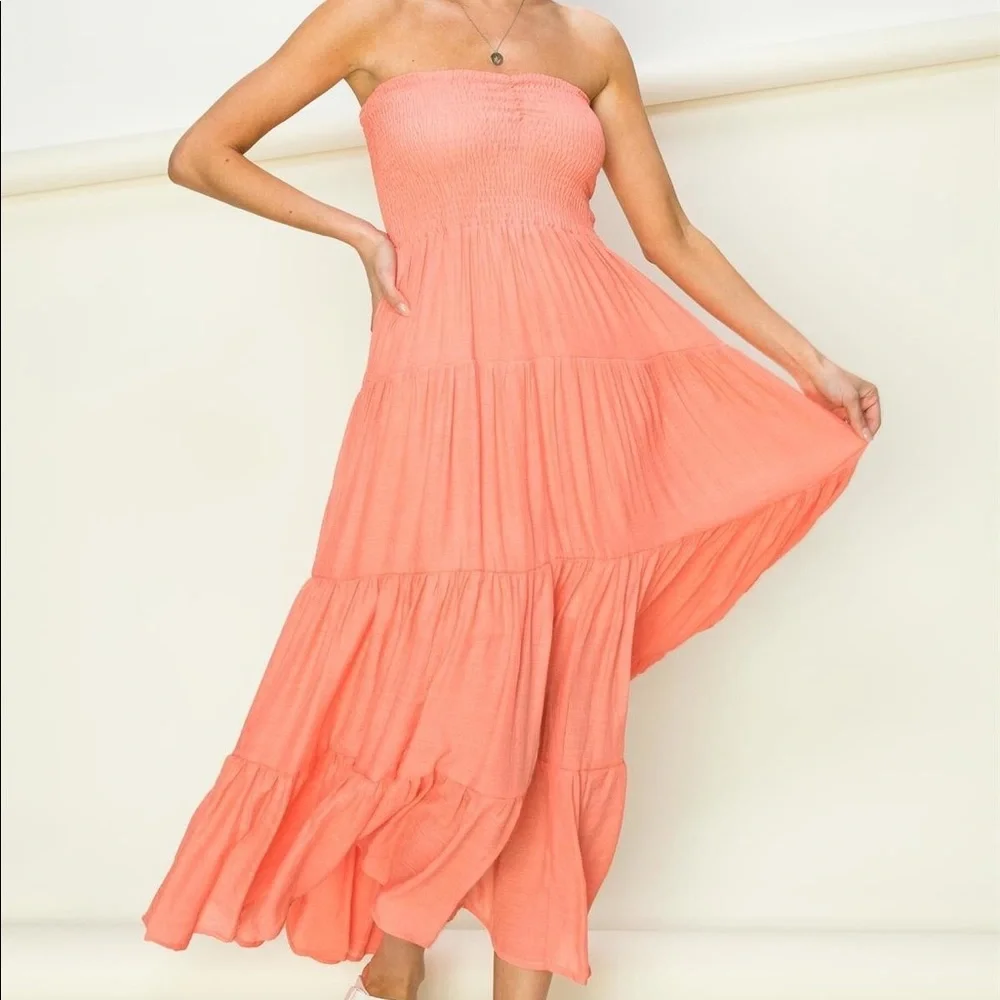 🚨🚨✨HP✨STRAPLESS MAXI DRESS - Picture 4 of 6